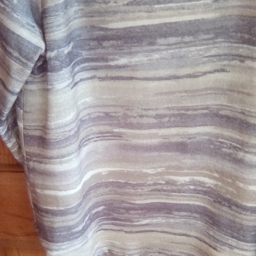 Ruby Rd. Women's Blouse in Subtle Gray and Cream - Picture 8 of 15